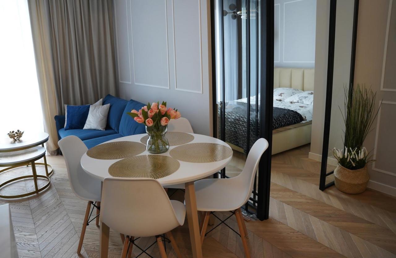 ורשה Apartamenty Metro Targowek 27 מראה חיצוני תמונה