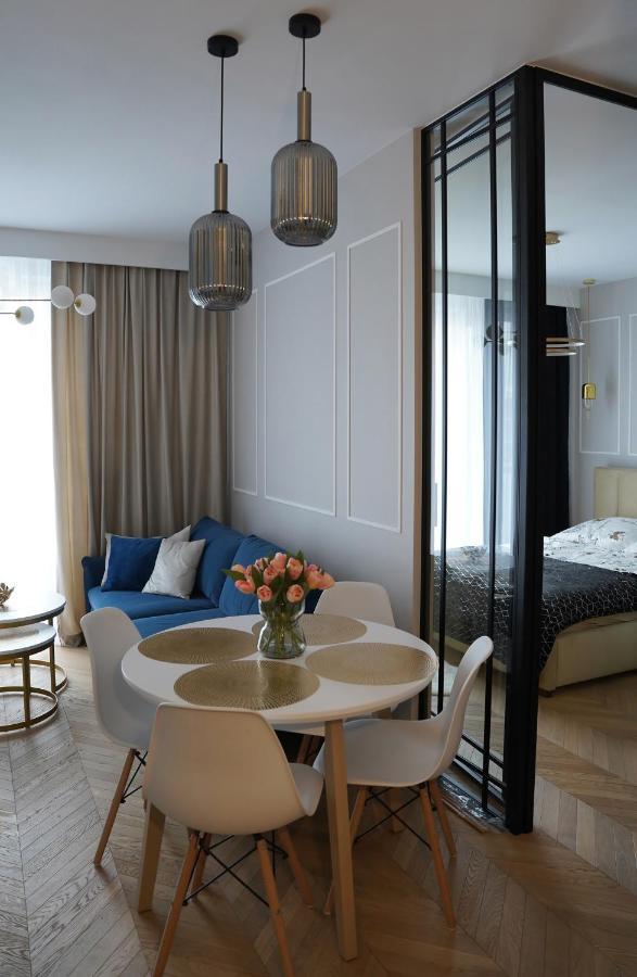 ורשה Apartamenty Metro Targowek 27 מראה חיצוני תמונה