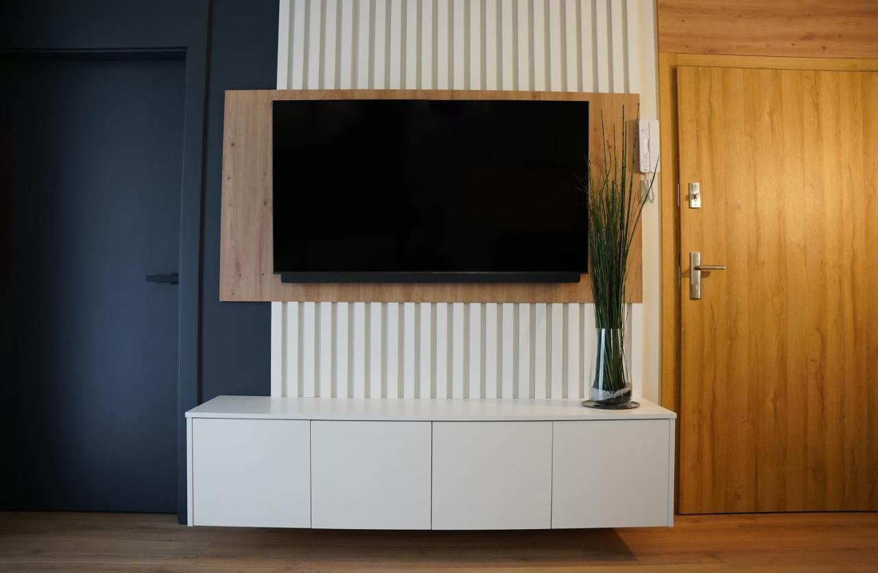 ורשה Apartamenty Metro Targowek 27 מראה חיצוני תמונה