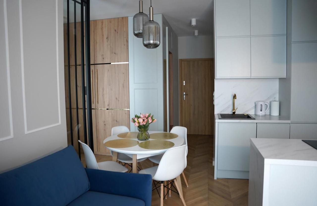 ורשה Apartamenty Metro Targowek 27 מראה חיצוני תמונה