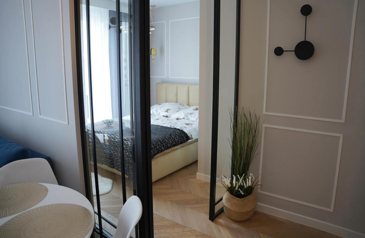 ורשה Apartamenty Metro Targowek 27 מראה חיצוני תמונה