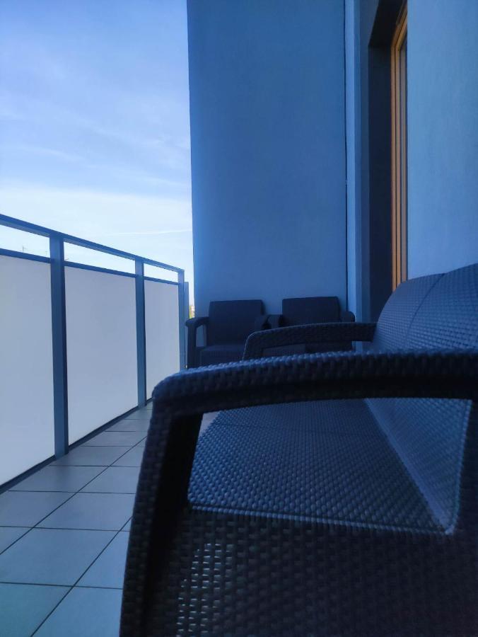 ורשה Apartamenty Metro Targowek 27 מראה חיצוני תמונה
